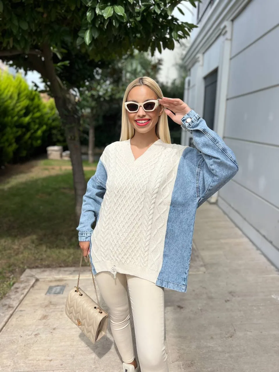 Denim kollu örgü desenli triko kazak – kadın triko modası | Ella Style