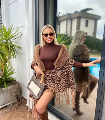 leopar desenli kürklü şal