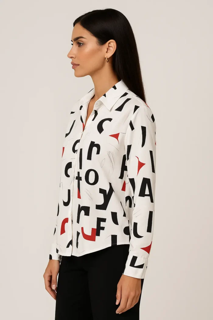 Desenli saten kadın gömlek – modern ve şık tasarım