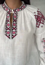 Etnik desenli nakış işlemeli keten bluz - Ella Style