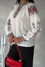Etnik desenli nakış işlemeli keten bluz - Ella Style