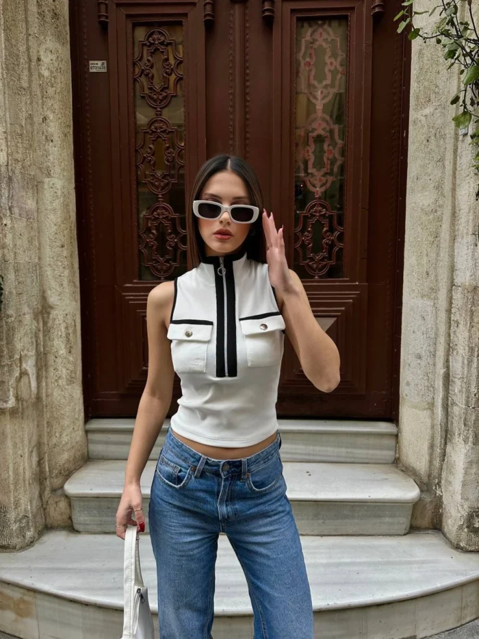 kolsuz-crop3 yüksek yaka kolsuz crop bluz ella style